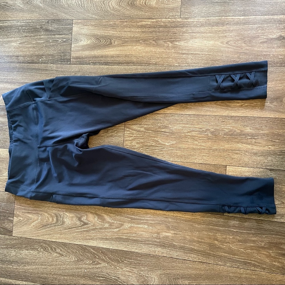 Navy Blue leggings with pockets and cute design at bottom